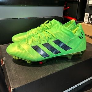 Solar green messi nemesis Soccer shoes